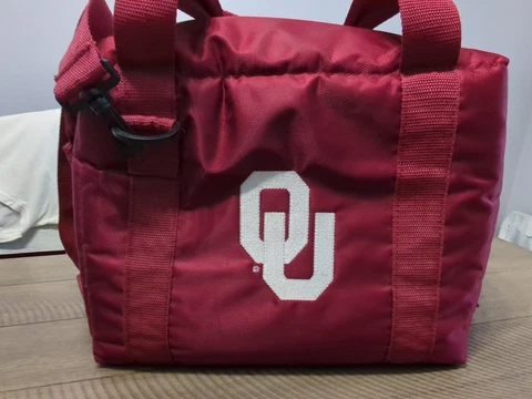 Oklahoma Sooners Insulated Soft Lunch Bag Cooler Cooler Football NCAA Maroon Cover