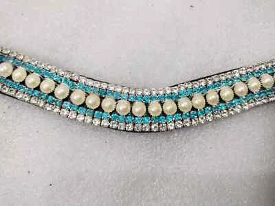 Elegante banda para cejas de cristal transparente de 5 filas de diseñador de cuero para brida de caballo. Foto 1 de 4