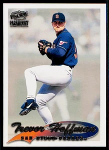 1999 Pacific Paramount #200 Trevor Hoffman San Diego Padres Baseball Card - Picture 1 of 2
