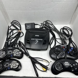 Sega Genesis Model 3 Konsole Bundle - sehr gepflegt & getestet - Bild 1 von 6