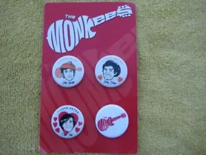 CONJUNTO de 4 pines The MONKEE'S modernos no vintage - Imagen 1 de 7
