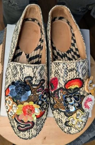 Bill Blass Anthro Sutton Espadrilles Snake Print Bead Floral Design, Size 8.5 - Picture 1 of 7