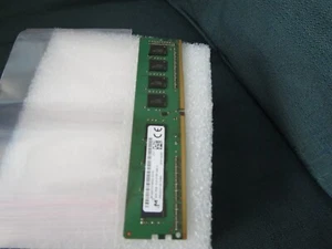 Micron MTA8ATF51264AZ-2G1A1 4GB.DDR4 PC4-1700 288 PIN None ECC Memory - Picture 1 of 4