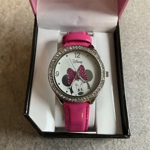 Disney Women’s Minnie Mouse Watch 40mm Silver Tone Case New In Box S2 - Picture 1 of 5