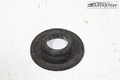 2019-25 VOLVO XC40 ЗАДНЯЯ ЛЕВАЯ ИЛИ ПРАВАЯ БОКОВАЯ ПРУЖИНА КАТУШКИ ВЕРХНЕЕ УПЛОТНЕНИЕ ИЗОЛЯТОРА OEM - Изображение 1 из 4