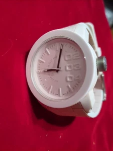 Diesel Men’s Dz-1436 Quartz Watch White Dial White Strap 5 Bar Resistant - Picture 1 of 5