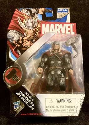 Figura de acción Thor Marvel Universe 3,75" Serie 2 2009 012 en paquete Foto 1 de 4