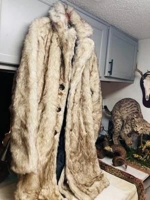 NOVAMEN FAUX FUR LONG COAT / SIZE SMALL - Image 1 of 4