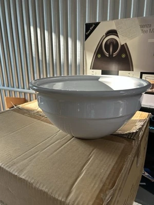 Emile Henry 3 件套大号白色陶瓷碗全新带盒从未使用过法国制造 — 第 1/4 张图片