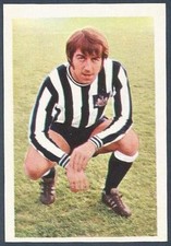 FKS 1971/72 WONDERFUL WORLD OF SOCCER STARS- #198-NEWCASTLE UNITED-FRANK CLARK