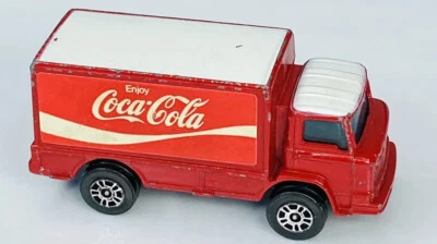1973 CORGI JUNIORS COCA COLA #87 DELIVERY TRUCK LEYLAND TERRIER WHITE TOP!! - Image 1 of 4