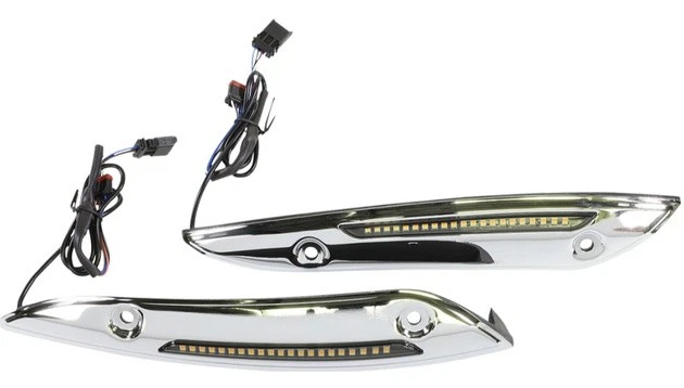 Custom Dynamics Genesis 4 LED acabamento de para-brisa cromado Harley Davidson Road Glide - Imagem 1 de 1