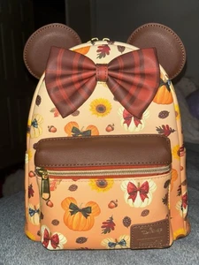 LOUNGEFLY DISNEY MINNIE MOUSE PLAID BOW FALL AOP MINI BACKPACK~ TAGS~ BRAND NEW~ - Picture 1 of 4