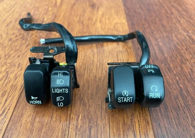 Harley Davidson 96-Later OEM Black Horn, Lights, Start, Run Switches - Image 1 of 4