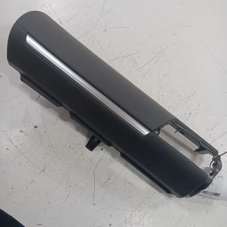 Tapicería interior del bisel del tablero Toyota Scion IQ 2011 2012 2013 2014 2015 Foto 1 de 4