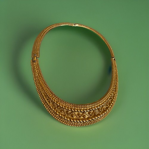 Collana Vintage Valentino Stile Cleopatra Non Firmata Tono Oro Dichiarazione Passerella