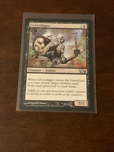 Magic the Gathering 2010 Core Gravedigger - Picture 1 of 2