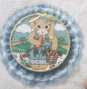 Vintage Embroidery Hoop Art Wall Décor ~ Long Eared Country Bunny~ Blue/Wht Lace - Picture 1 of 4