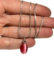 Vintage Icing by Claire's Pink Rhinestone Dyed Cat's Eye Pendant Necklace I1322 - Picture 1 of 6