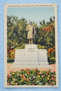 William Worrell Mayo Statue, Mayo Park, Rochester, Minnesota - Bild 1 von 2