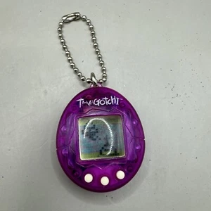 Mini Tamagotchi Original Bandai Schlüsselanhänger - lila - getestet/funktionstüchtig - Bild 1 von 3