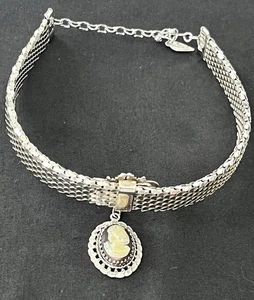 WHITING & DAVIS Tropfen weiße Kamee Anhänger Chocker Halskette VINTAGE weiß silber - Bild 1 von 12