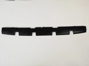 Audi A6 C5 1.9 TDi original untere Kühler Luftführungsblende Abdeckung Blende 4B0121292G - Bild 1 von 3