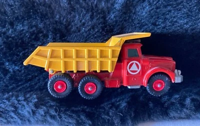 Vintage Matchbox King Size K-19 Scammell Dump Truck - Image 1 of 4