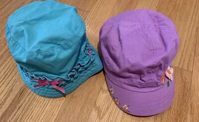 Lote De 2 Sombreros Gorra Sol THE CHILDRENS PLACE Talla 18-24M Bebé Foto 1 de 4