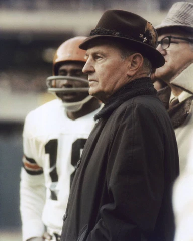 Cincinnati Bengals Coach PAUL BROWN Glossy 8x10 Photo NFL Football Poster Print Cover