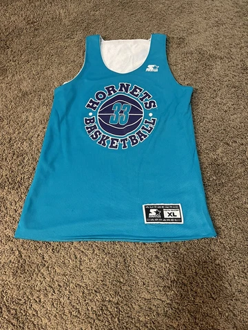 Vintage Charlotte Hornets Alonzo Mourning Starter Reversible Jersey Youth XL Cover