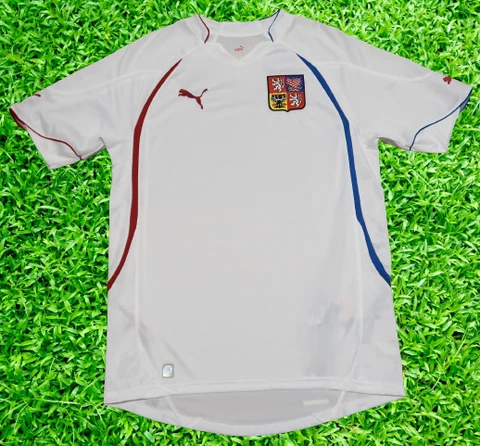 Czech Republic Soccer Jersey Football Shirt 100% Original Size M 2010/2011 Away Cover