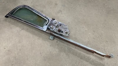 Buick 1959 1960 2 puertas HT izquierda LH montaje de ventana de ventilación - Chevy Olds Cadillac? Foto 1 de 4