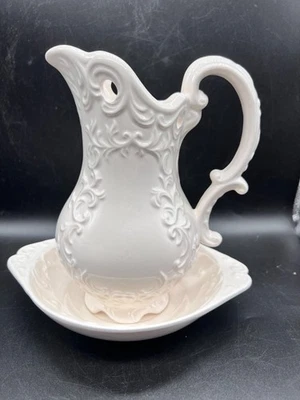 Juego de jarra y cuenco lavabo Napcoware vintage años 60 C-7106 blanco ornamentado Foto 1 de 4