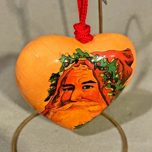 Vintage Decoupage Weihnachtsmann Gesicht auf Herz Ornament Kunststoff 3 1/2" Stechpalme & Beeren - Bild 1 von 3