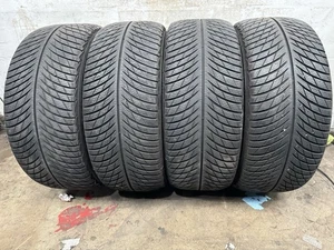 Michelin Pilot Alpin5 4x235/45/R18 7-8MM sin reparación 4122/3922/4222. 140803 - Imagen 1 de 2