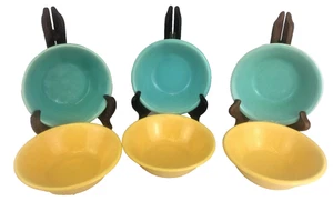 VINTAGE 1940 BAUER POTTER SET OF 6 BERRY / DESERT BOWLS IN AQUA & YELLOW - Picture 1 of 15