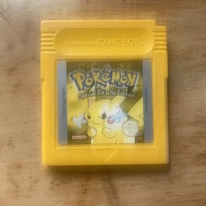 Pokemon Yellow Version Special Pikachu Edition (Gameboy, 1999) - Picture 1 of 8