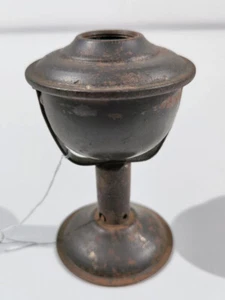 Kerzenhalter Höhe 11,5cm, aus Resten der Rüstungsproduktion nach dem Ende des 2. - Picture 1 of 4