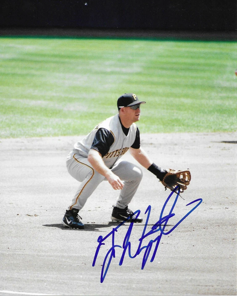 TY WIGGINTON Autographed Signed 8 x 10 Baseball Photo Pittsburgh Pirates COA - Image 1 of 1