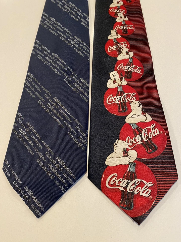 Corbatas de Coca Cola. Oso polar Coca Cola coleccionable. Azul. Excelente estado. Foto 1 de 4