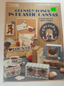 ๐ Country Things in Plastic Canvas | Leisure Arts 1083 (#A4) - Picture 1 of 7