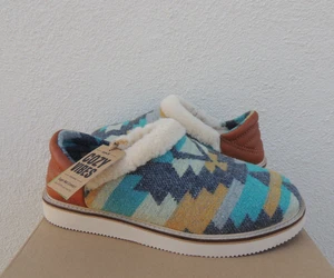 SANUK COZY VIBE LOW SM SOUTHWEST WOOL/ FAUX FUR SLIPPER SHOES, US 10/ EUR 41 NWT - Picture 1 of 4