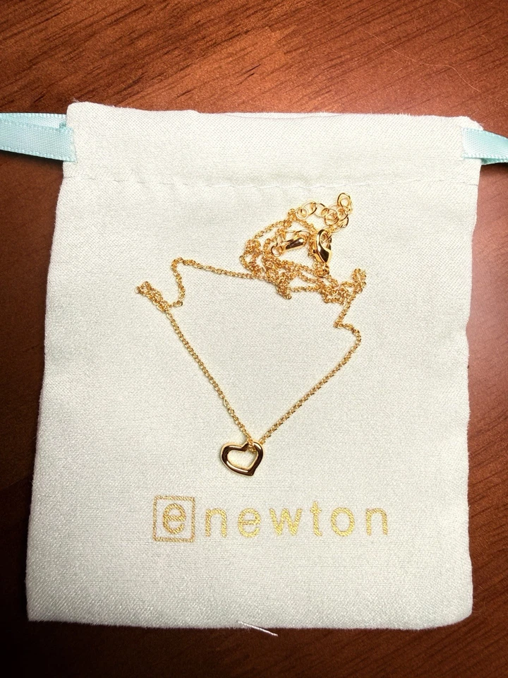 Collar cadena oro Enewton con colgante corazón Foto 1 de 1
