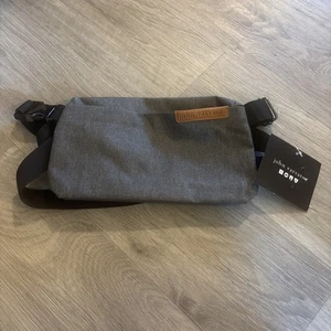 John Varvatos Fanny Pack Belt Bag Chest Travel Bag Sling Bag Gray Canvas 6.5"x11 - Picture 1 of 5