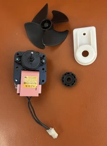 Motore ventola evaporatore Whirlpool/Kenmore Ref-r WPW10253821 da Mdl# WRT111SFDM04 - Foto 1 di 6