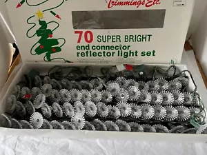 VINTAGE CHRISTMAS LIGHT SET Like STARBURST 70 ct Reflector light set - Picture 1 of 3