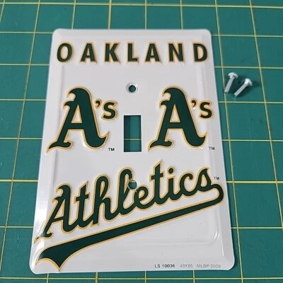Oakland Athletics A's White & Green Single Light Switch Metal Wall Plate MLB2009 - Image 1 of 4