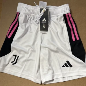 JUVENTUS - FOOTBALL SHORTS - CHILD 9-10 (ZIP POCKETS) - BNWT - Picture 1 of 4