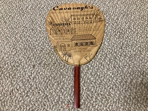 Vintage Handmade Cavanagh's Virgin Islands Paper Hand Fan 1970-80s? Beige - Picture 1 of 8